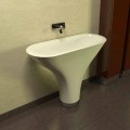 Modern design freestanding washbasin Flounder, made in Italy