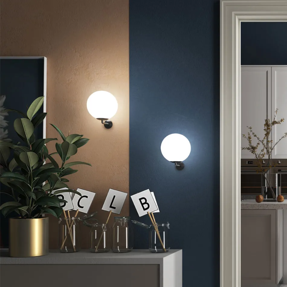 Modern Design Hand Blown Venetian Glass Wall Light - Moon Viadurini