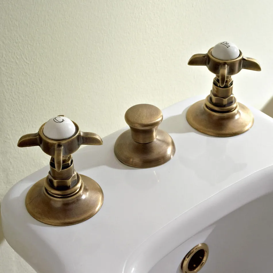 3 Hole Bidet Mixer with Internal Brass Delivery and Butterfly Handles - Miriano Viadurini
