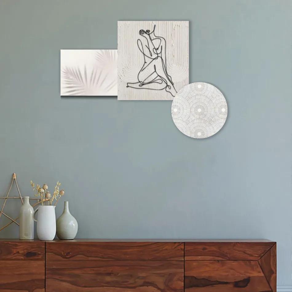 Composition of 3 Panels with the Stylization of a Woman Made in Italy - Kaori Viadurini