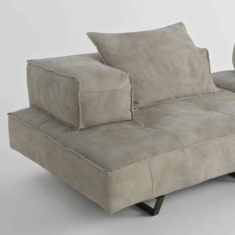Contemporary design armchair Cardo, leather upholstery Viadurini