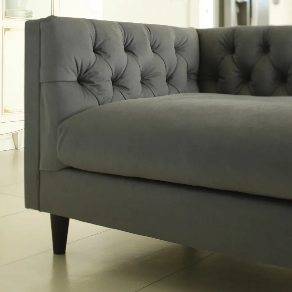 Living Room Sofa with Wooden Structure and Feet Made in Italy - Comico Viadurini