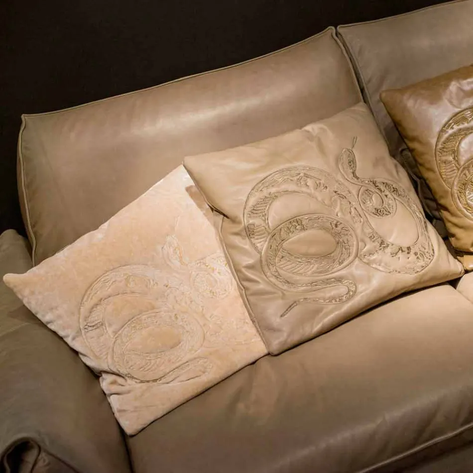 Solid wood and leather sofa with armrests Eve objects leads Viadurini