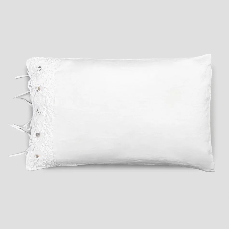 Linen Pillowcase with White Lace for Luxury Design Bed Made in Italy - Kiss Viadurini