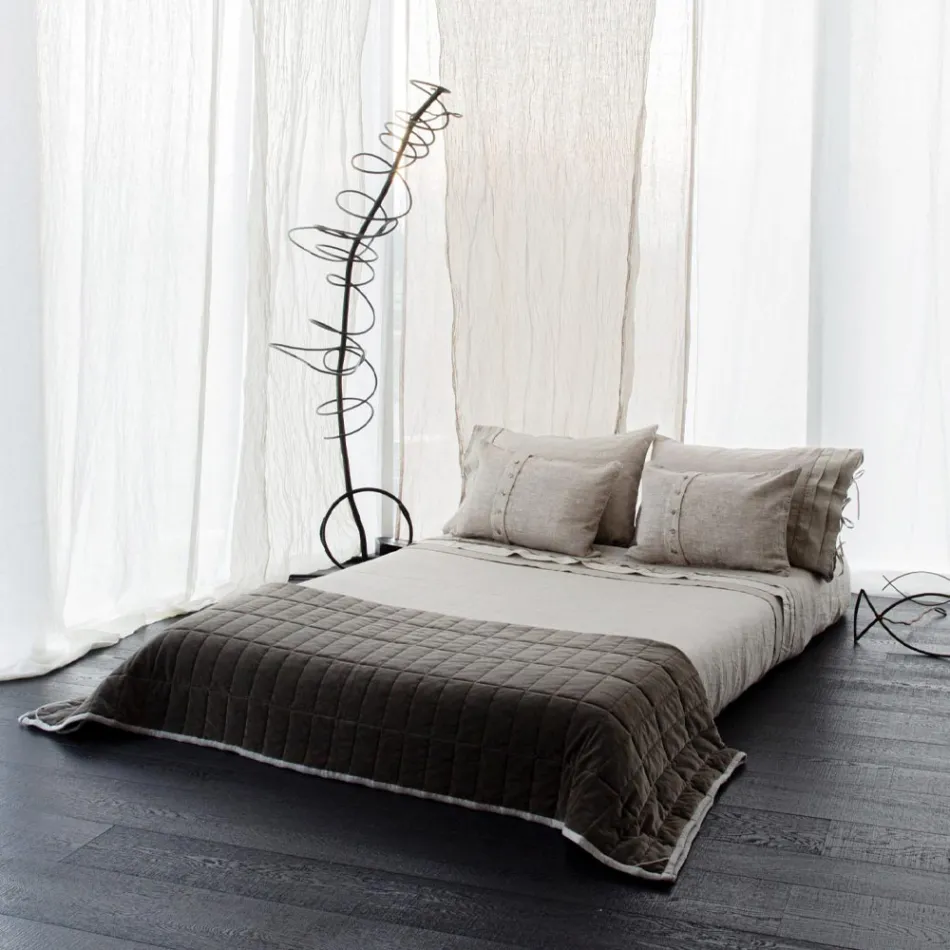 Heavy Linen Pillowcase with Agoya Button Decoration and Piping - Mediterranean Viadurini