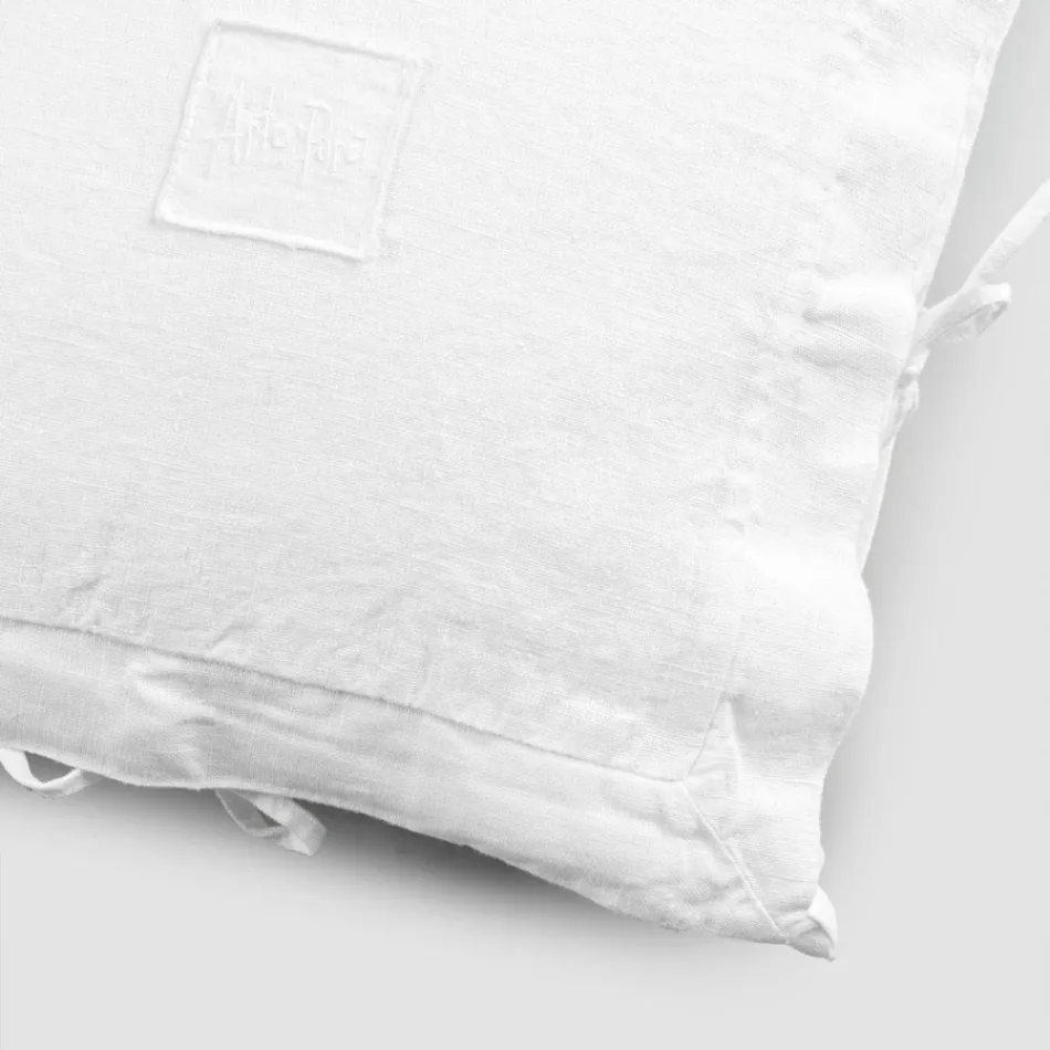 Square Pillowcase in White Heavy Linen and Laces Made in Italy - Matero Viadurini