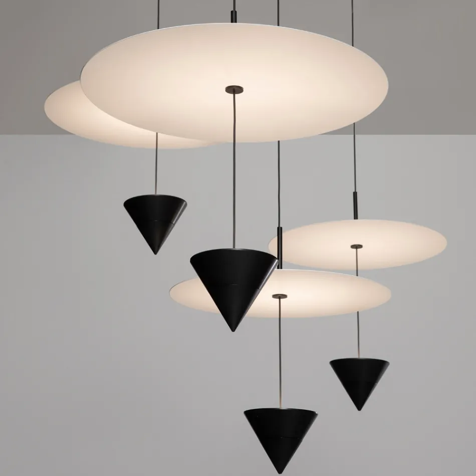 Aluminum Suspension Lamp with White Plate and Black Cone - Padel Viadurini