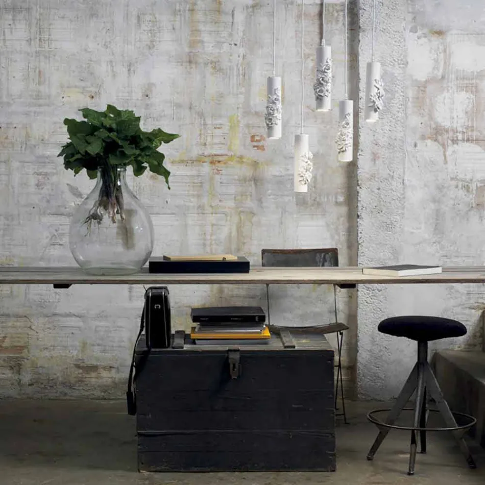 Suspension Lamp in Matt White Ceramic with Decorative Flowers - Revolution Viadurini