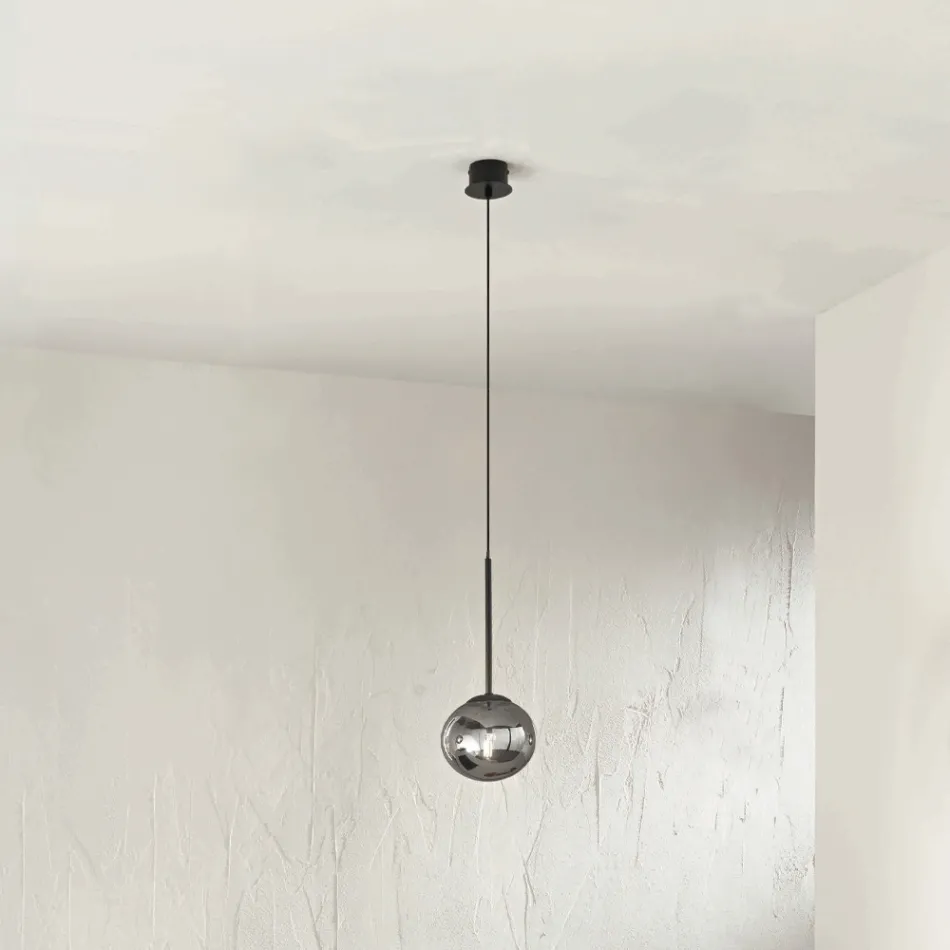 Suspension Lamp in Painted Metal and Blown Glass - Ailanto Viadurini