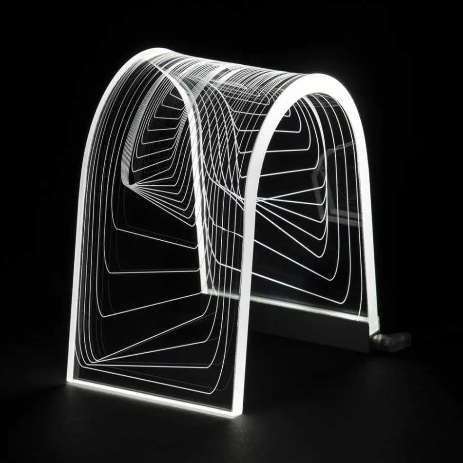 Transparent Acrylic Crystal Table Lamp with Engraved Decoration - Bertella Viadurini