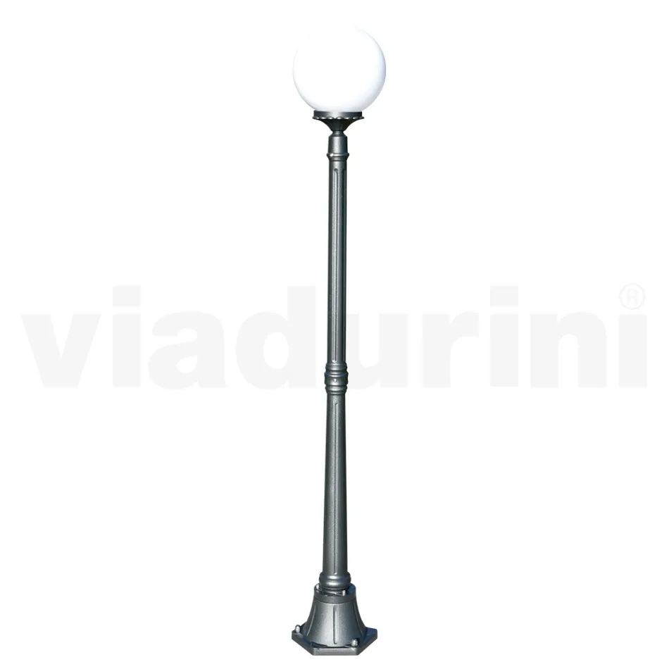 172 cm tall street lamp in Acrylic and Anthracite Aluminum Made in Italy - Trovaantracite Viadurini