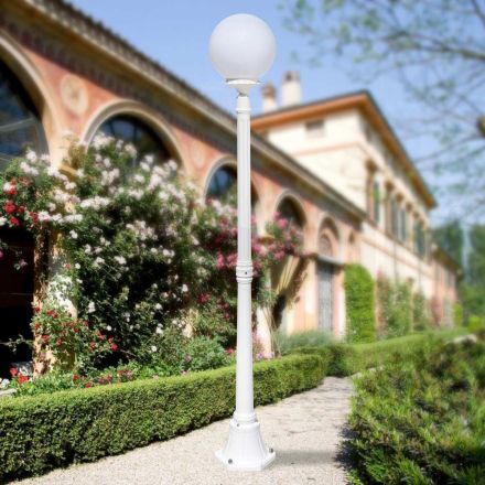 172 cm tall street lamp in white acrylic and aluminum made in Italy - Trovabianco Viadurini