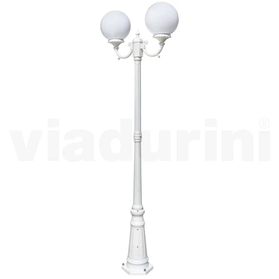 212 cm tall street lamp in white acrylic and aluminum made in Italy - Trovabianco Viadurini