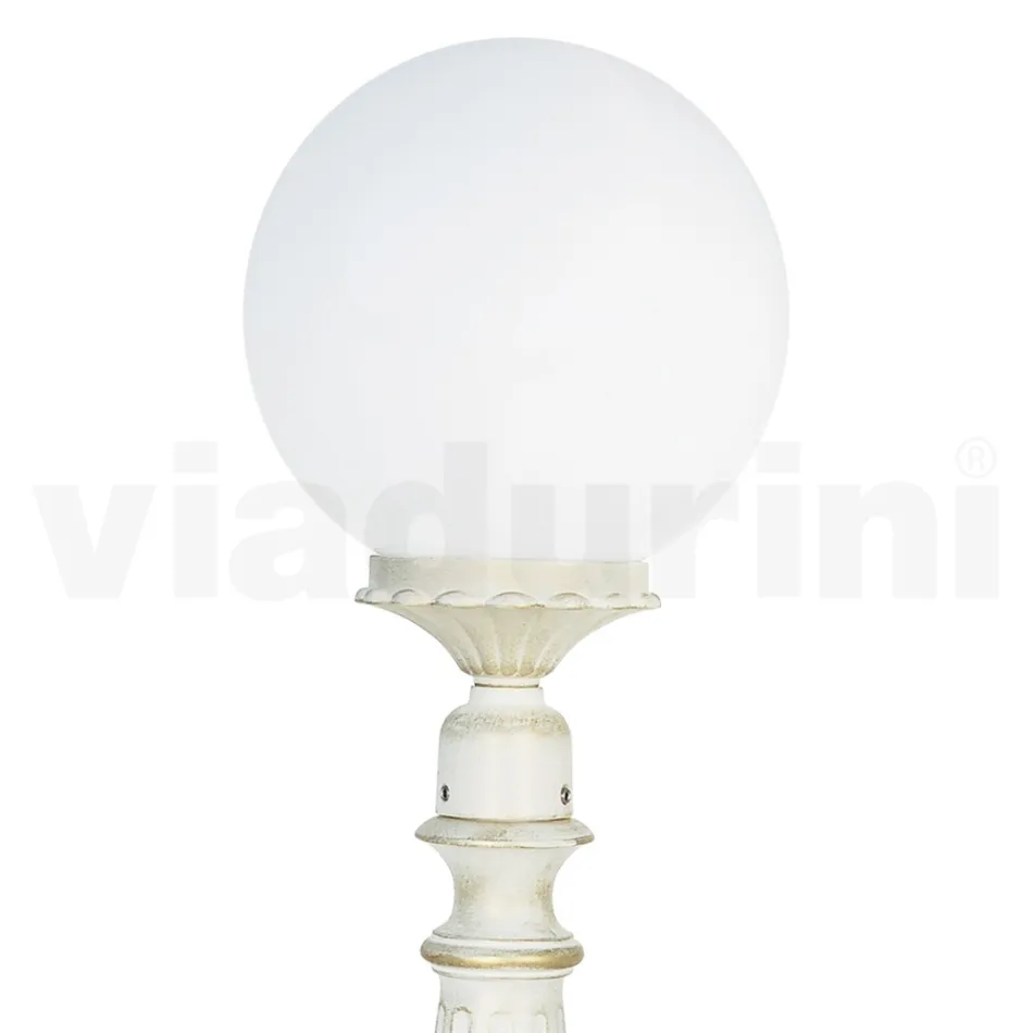 69 cm tall street lamp in white acrylic and aluminum made in Italy - Trovabianco Viadurini