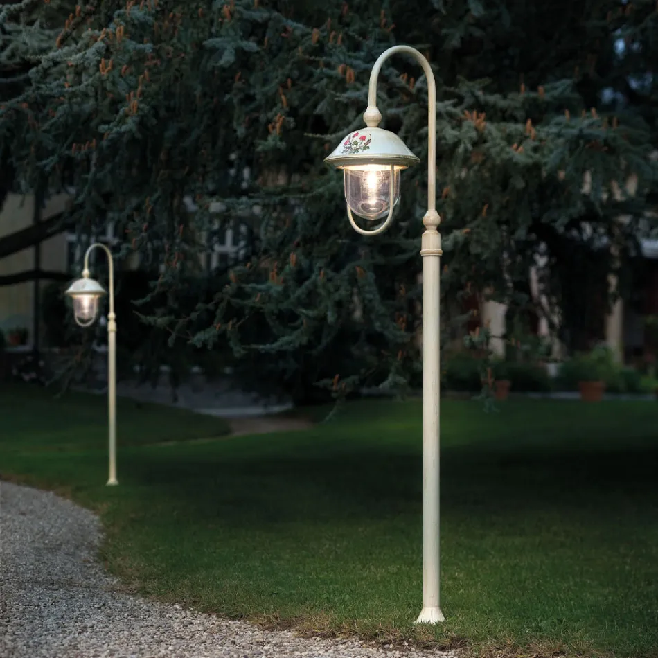 Garden Lamp Post in Hand Painted Aluminum and Flowers Decor - Bari Viadurini