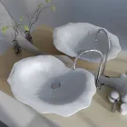 Washbasin modern design support in the shape of leaf Faruglium Viadurini