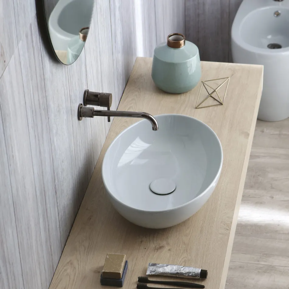 Oval Countertop Washbasin in Glossy Ceramic Made in Italy - Ferry Viadurini