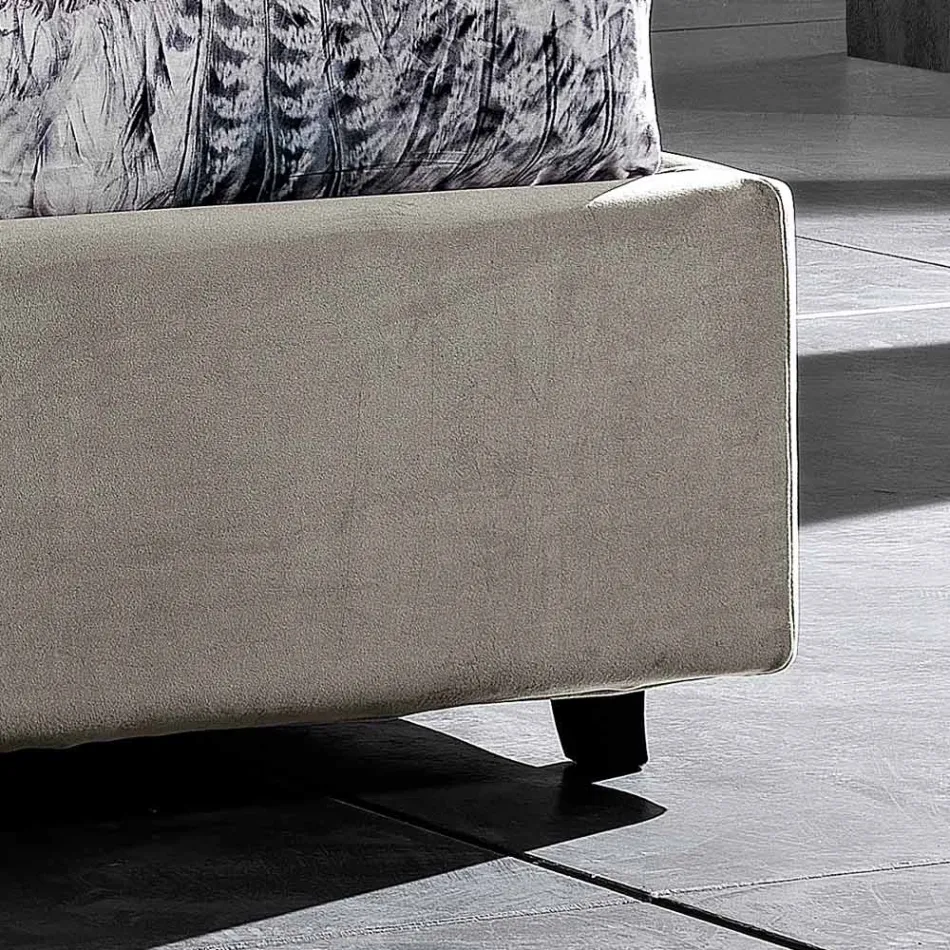 Modern Design Double Bed with Pleated or Quilted Headboard - Alano Viadurini