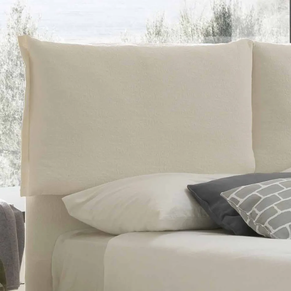 Modern double bed, thin base, Iorca by Bolzan Viadurini