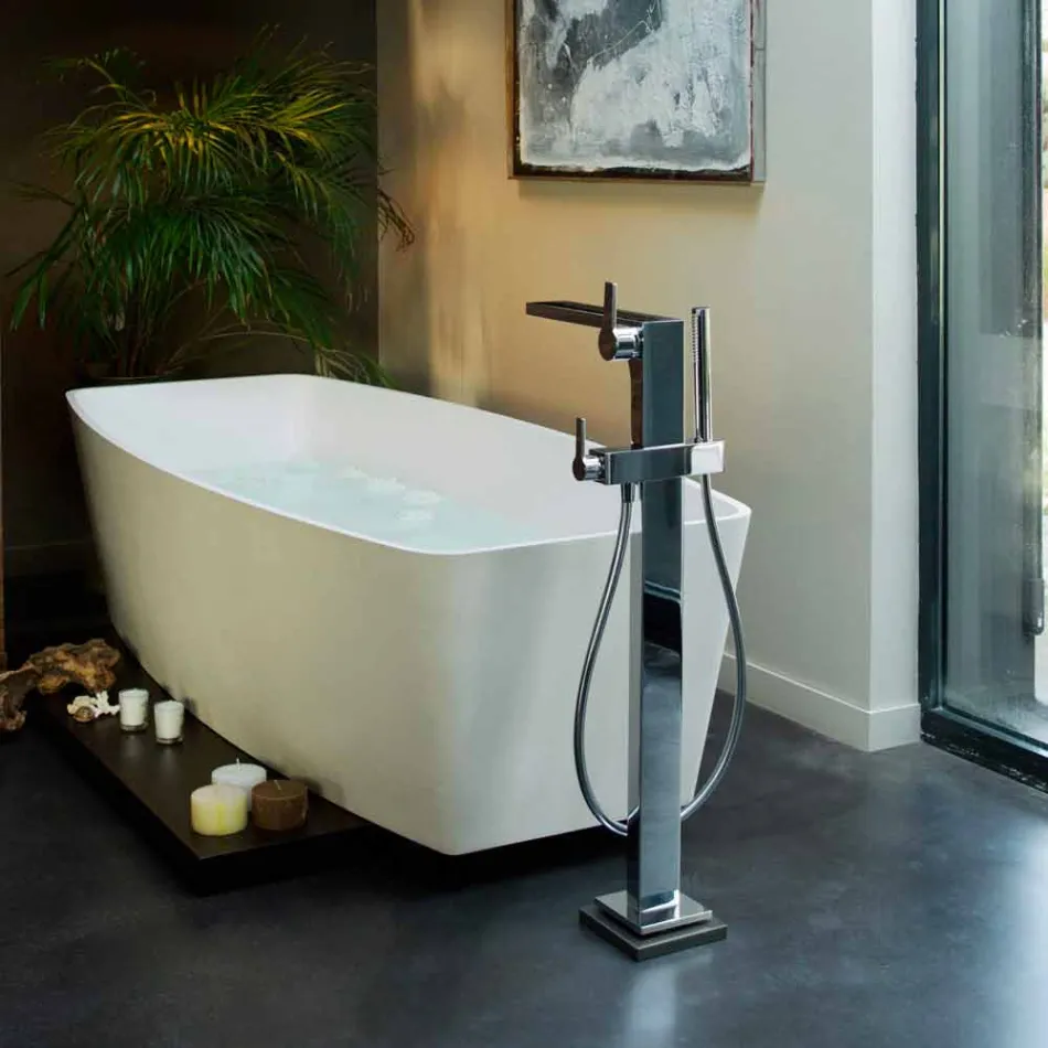 Modern Bathtub Mixer with Hand Shower and Flexible Hose - Etto Viadurini