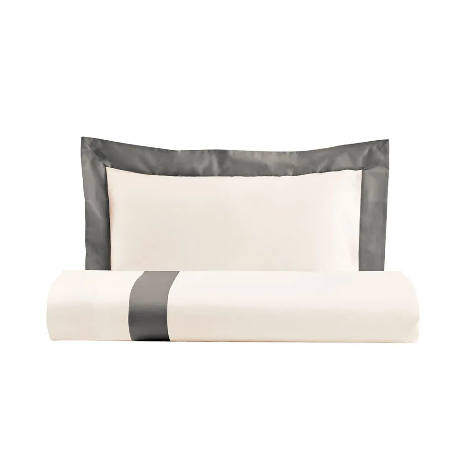 Single and a Half Square Duvet Cover Set in 100% Cotton and 10% Cotton Satin - Detail Viadurini