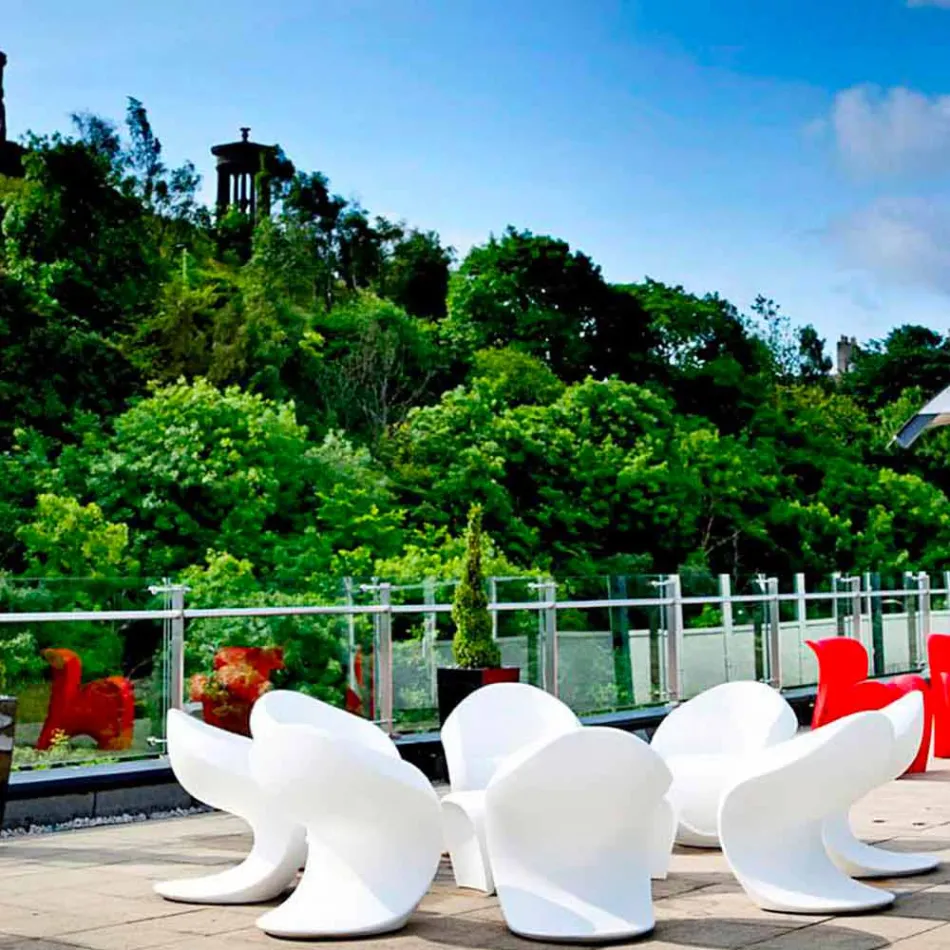 Internal or External Design Armchair in White Polyethylene - Petra by Myyour Viadurini