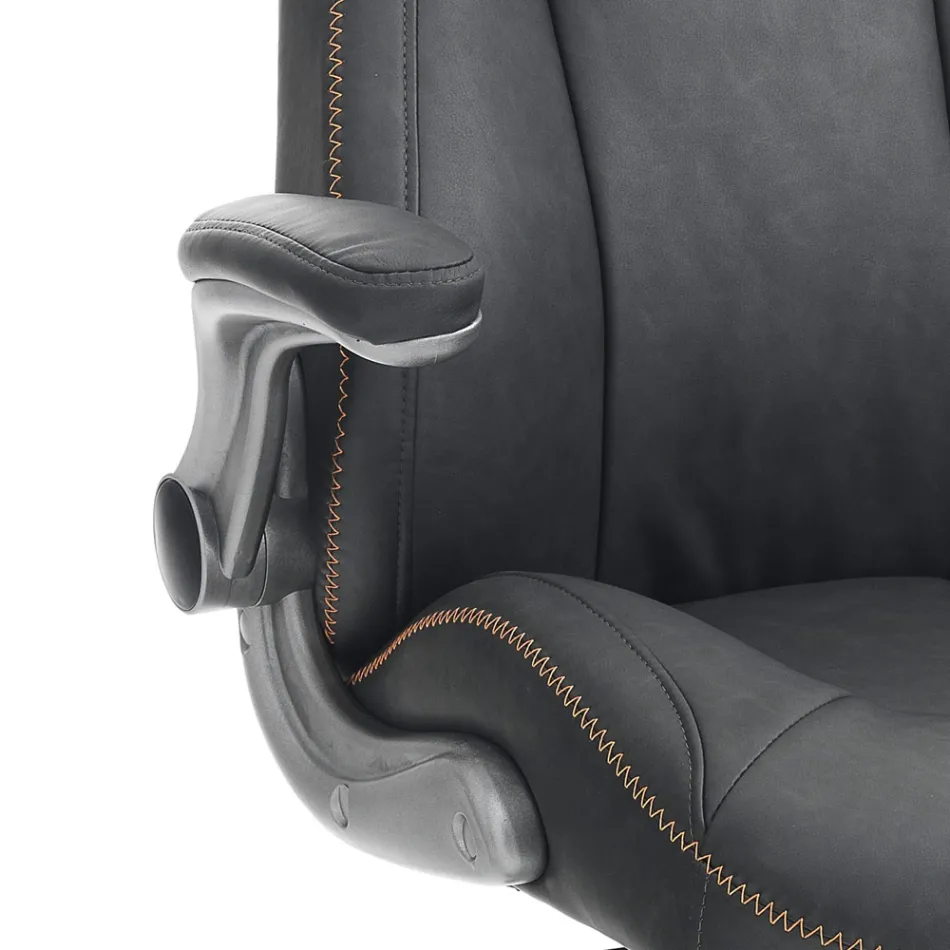 Armchair in Gray Synthetic Leather with Aged Effect - Renio Viadurini