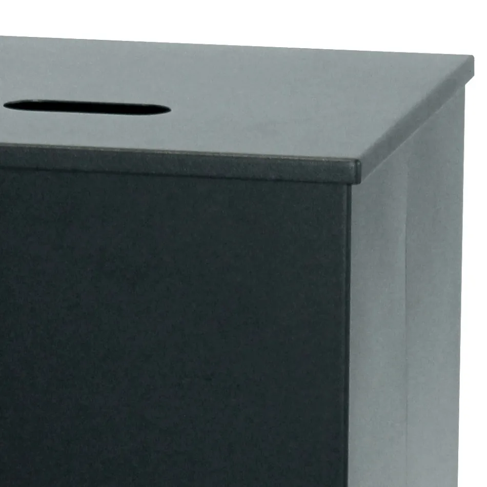 Square Pellet Holder in Black Painted Steel and Wheels Made in Italy - Parrot Viadurini