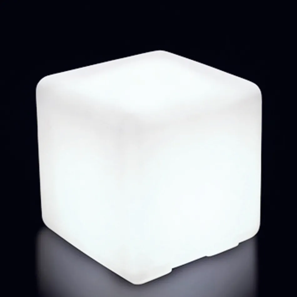 Pouf Garden Coffee Table in Colored Polyethylene Made in Italy - Colores Viadurini