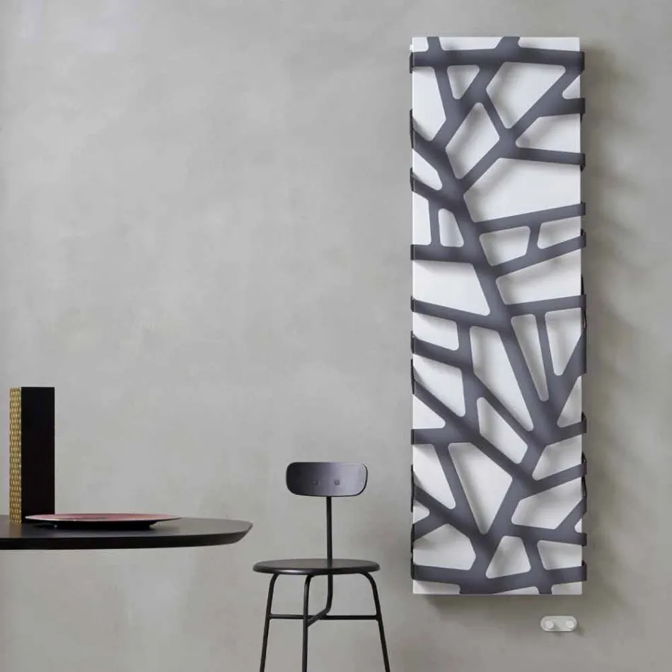 Vertical Design Hydraulic Radiator up to 903 W - Flora Viadurini