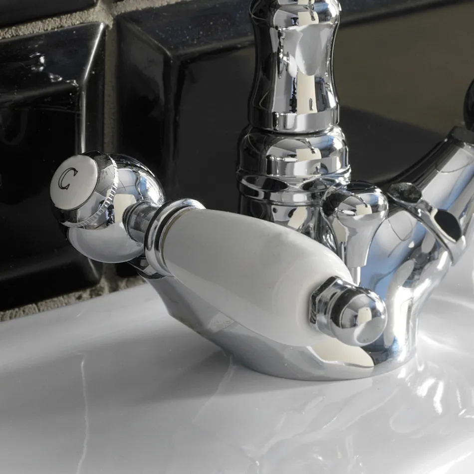 Classic Single Hole Bidet Tap with Handcrafted Brass Levers - Noriana Viadurini