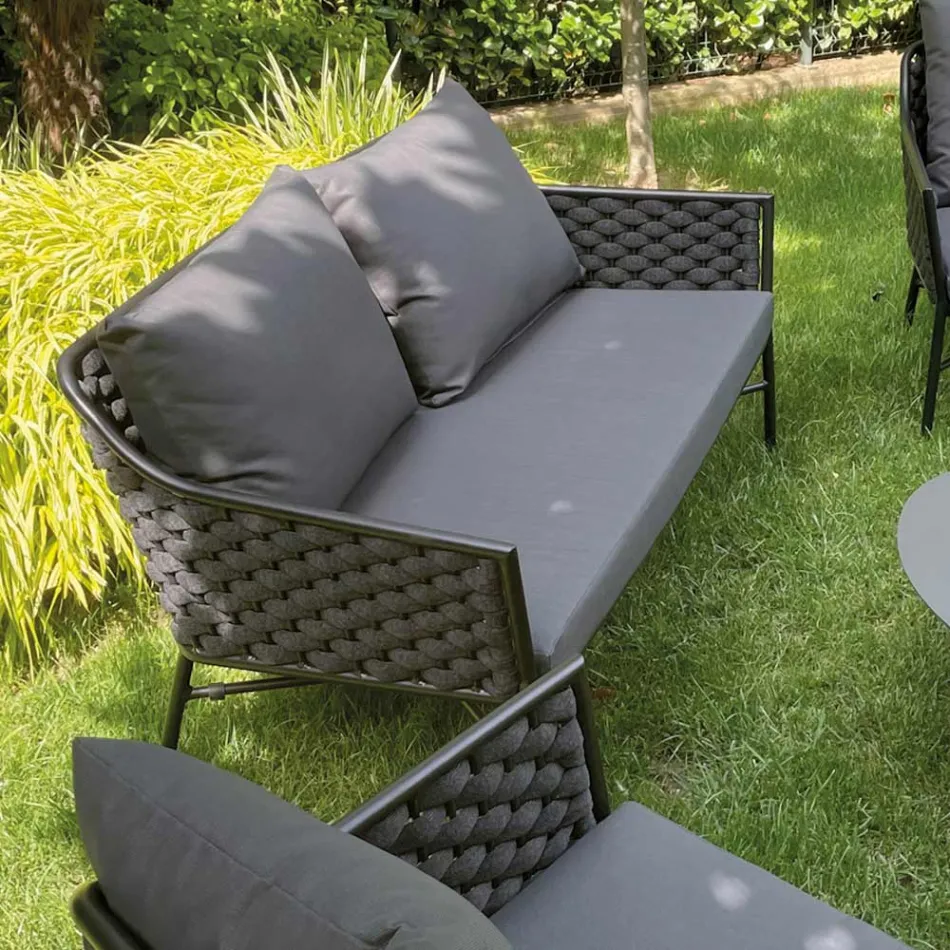 Living Room Consisting of Sofa, Armchairs and 2 Aluminum Coffee Tables - Yuma Viadurini