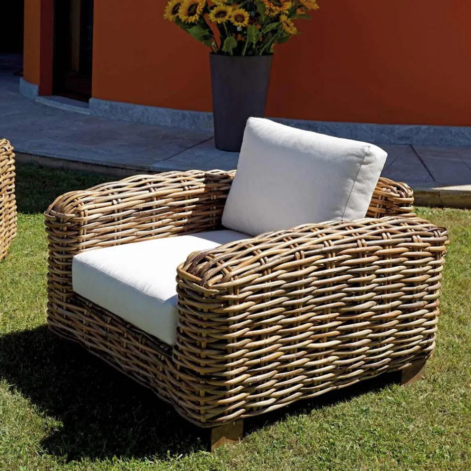 Rattan Garden Lounge with Wooden Coffee Table and Cushions - Hugues Viadurini