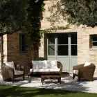 Polyrattan Living Room Brand REHAU in Different Finishes and White Cushions - Madness Viadurini