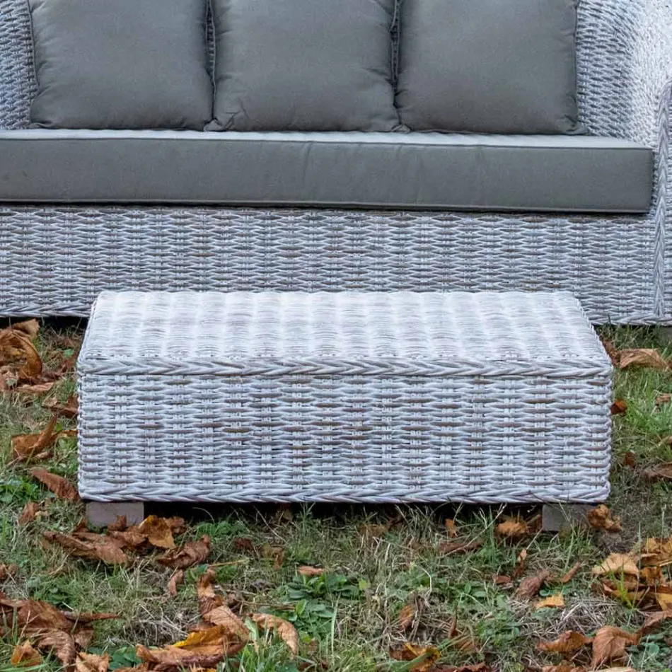 Outdoor lounge in natural Kubù fiber with cushions - Isildur Viadurini