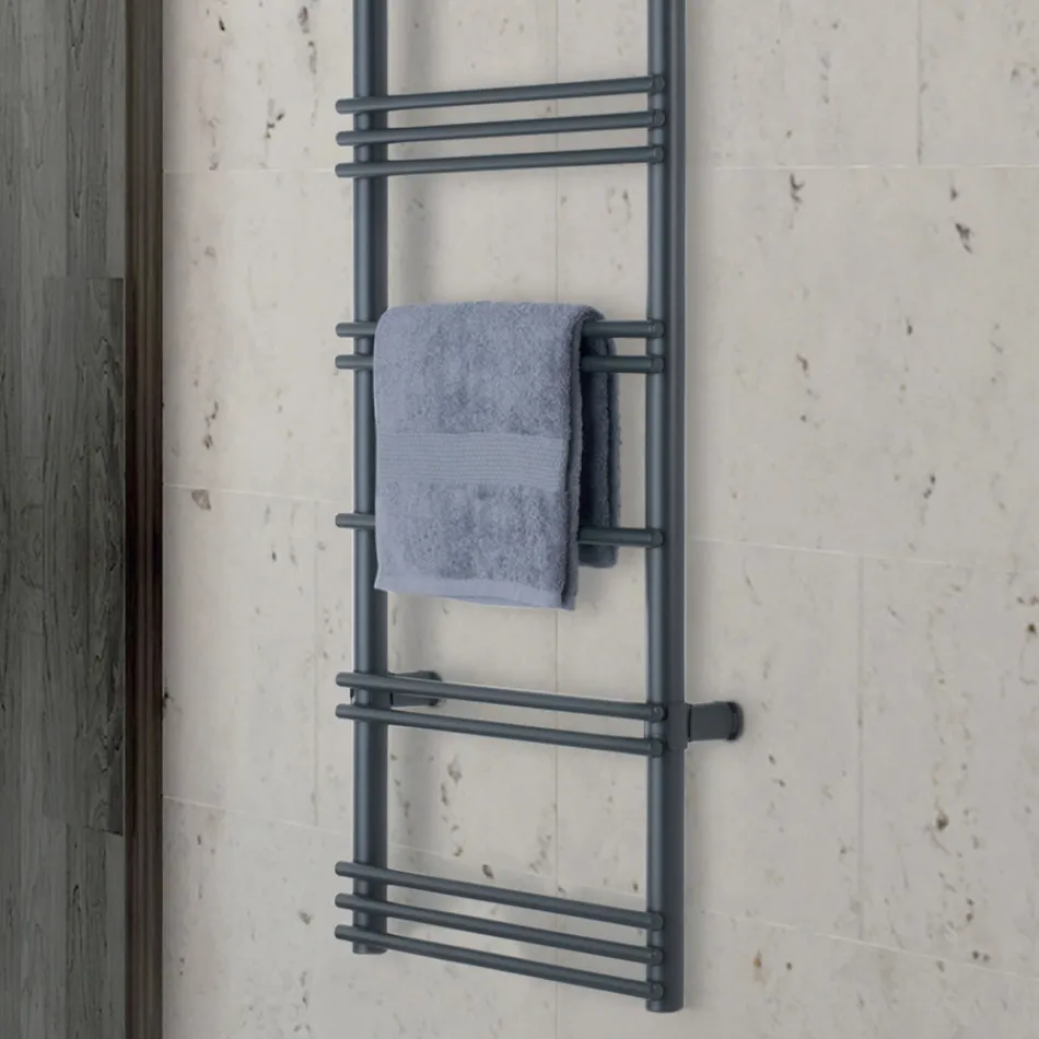 Towel Warmer with Electric System in Steel Made in Italy - Pineapple Viadurini