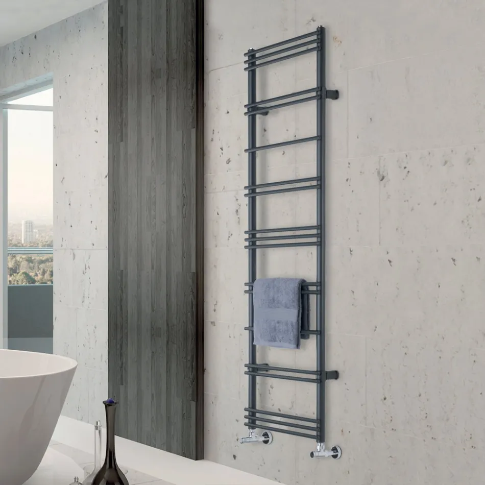 Towel Warmer with Hydraulic System in Steel Made in Italy - Pineapple Viadurini