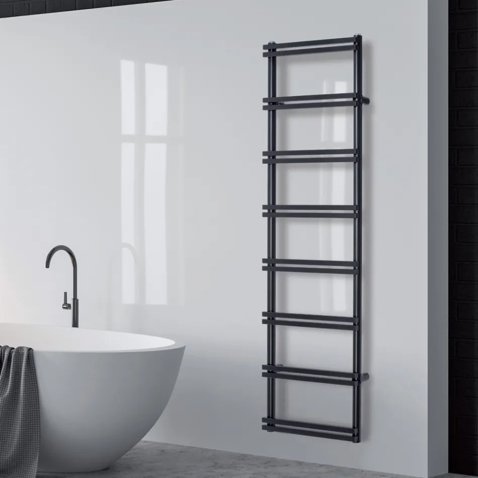 Electric towel warmer with vertical collectors Made in Italy - Ginger Viadurini