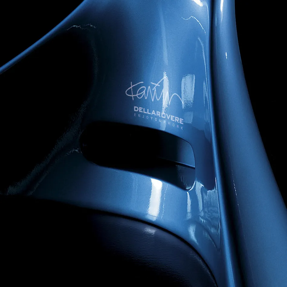 Karim Rashid desk in resin - Smania Viadurini