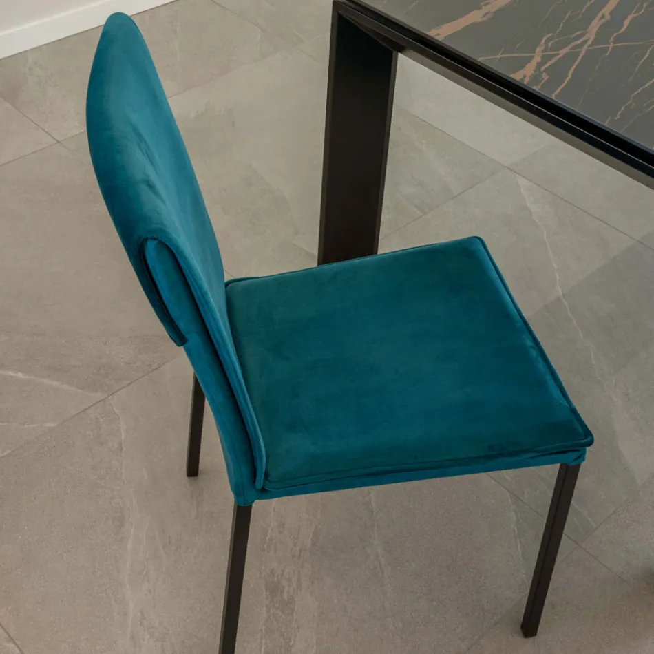 Living Room Chair in Stain-Resistant Velvet and Black Structure - Haroon Viadurini