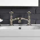 Bathroom set with white ceramic double console on Linear structure Viadurini