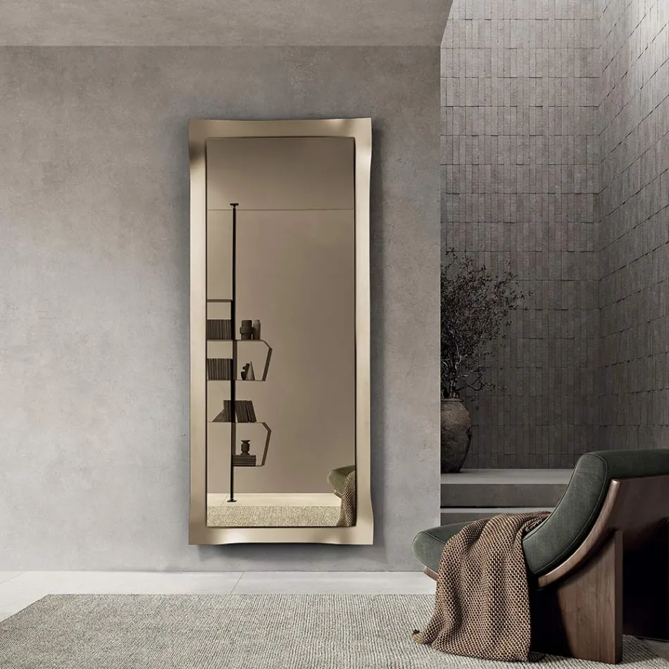 Mirror with Shaped Frame Available in 3 Sizes and 2 Colors - Carolina Viadurini