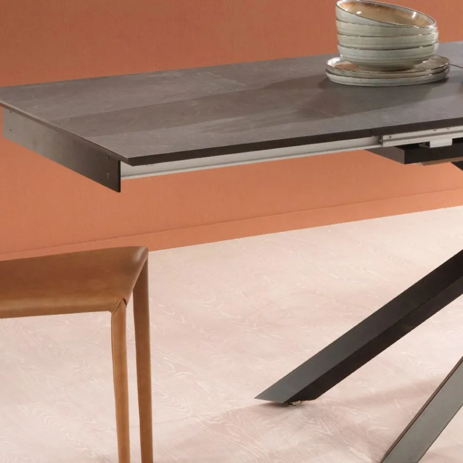 Extendable design table with metal legs, Lucera Viadurini