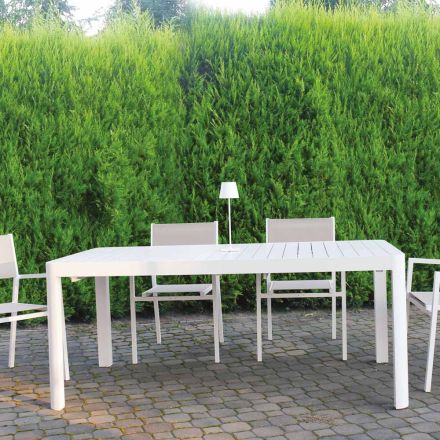 Extendable Outdoor Table up to 300 cm in Painted Aluminum - Glass Viadurini