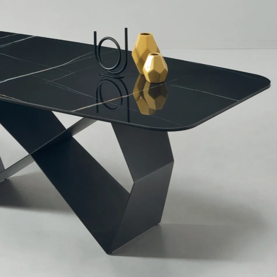 Dining Table with Marble Effect Ceramic Top Made in Italy - Mirco Viadurini