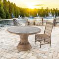 Round Outdoor Table in Polyrattan with Glass Top - Gigi