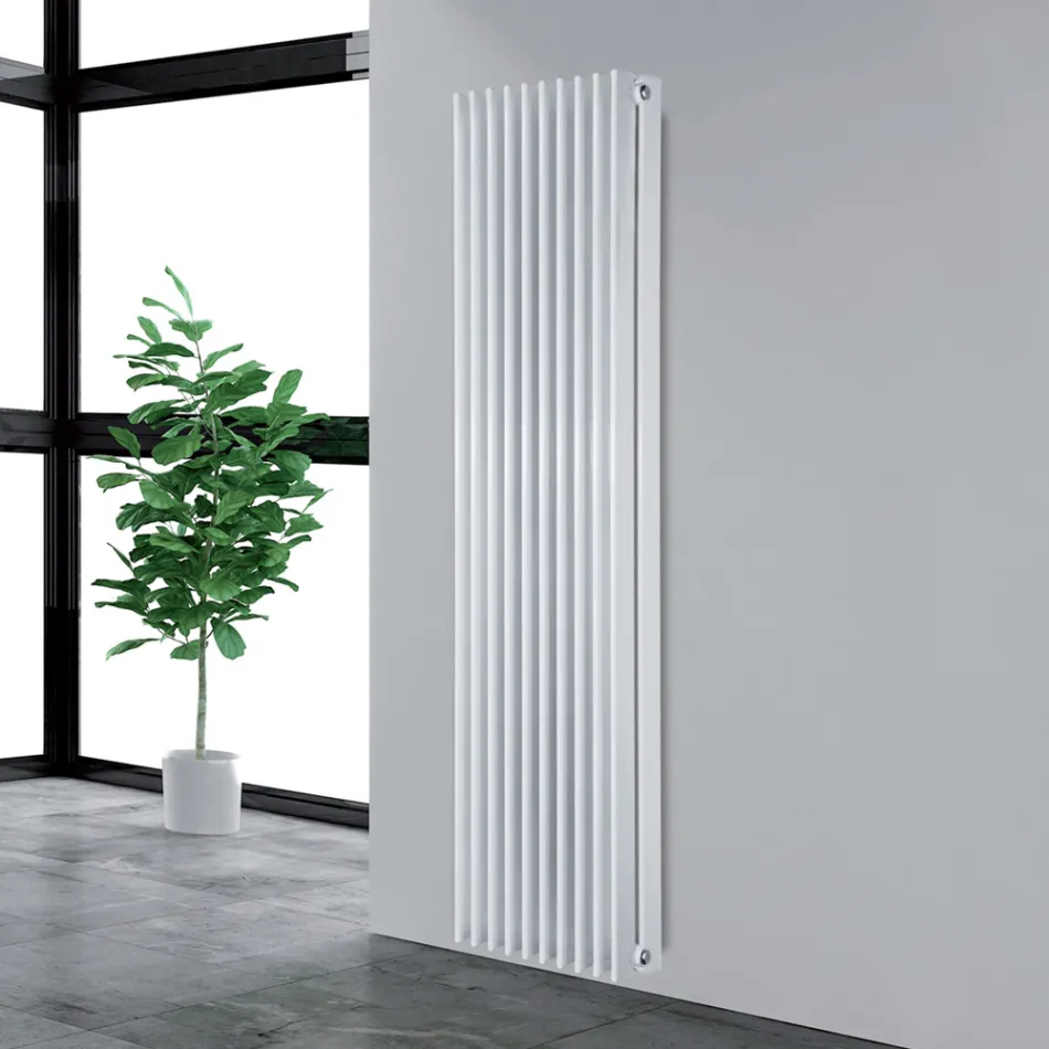 Hydraulic Radiator with Flat Elements in Traffic White Steel - Plum Viadurini