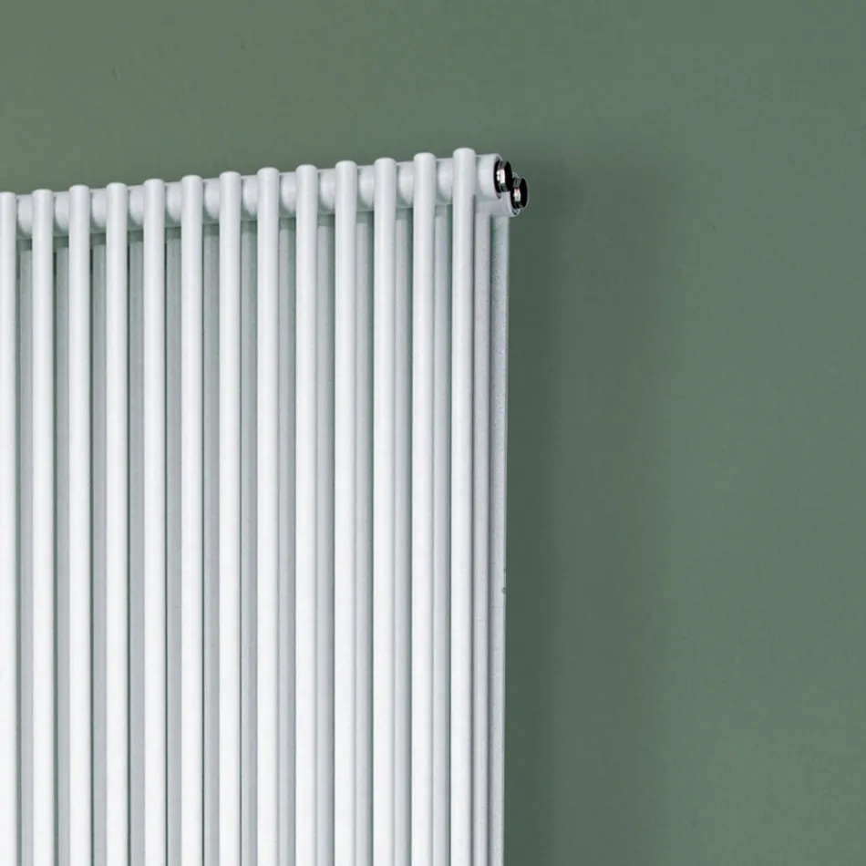 Hydraulic Radiator with Triple Series of Vertical Elements Made in Italy - Cenci Viadurini