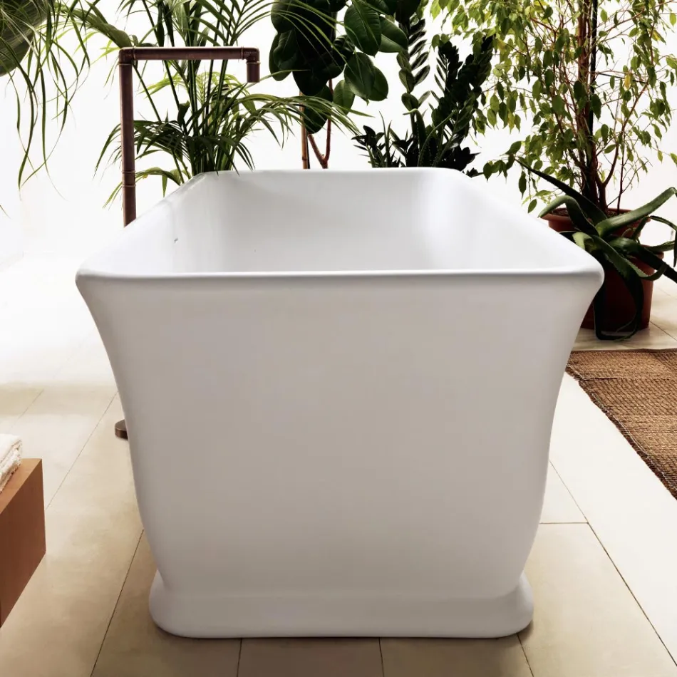 White Freestanding Bathtub in Solid Surface Made in Italy - Cleopatra Viadurini