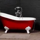 designer bath in cast iron with decorated feet Carrie Viadurini